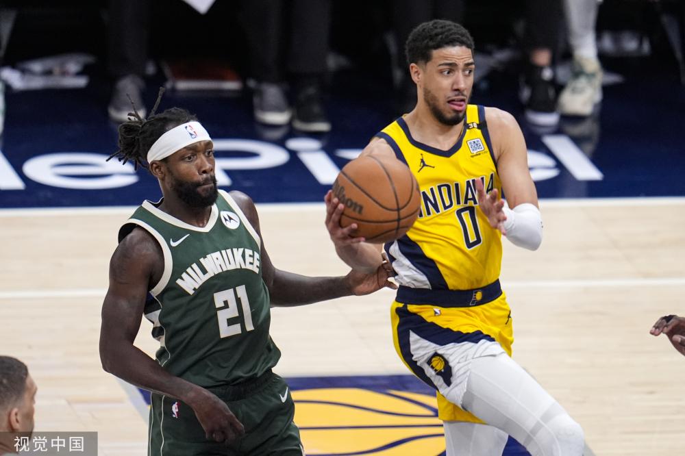 与此同时 与此同时