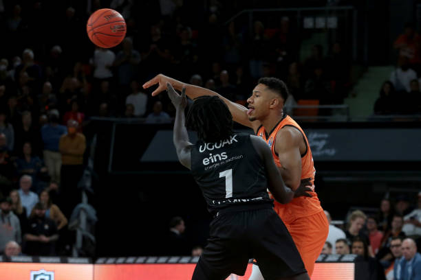 应是相互尊 应是相互尊